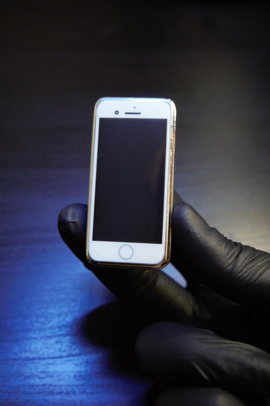 Bricheta "Telefon" Flama Rosie